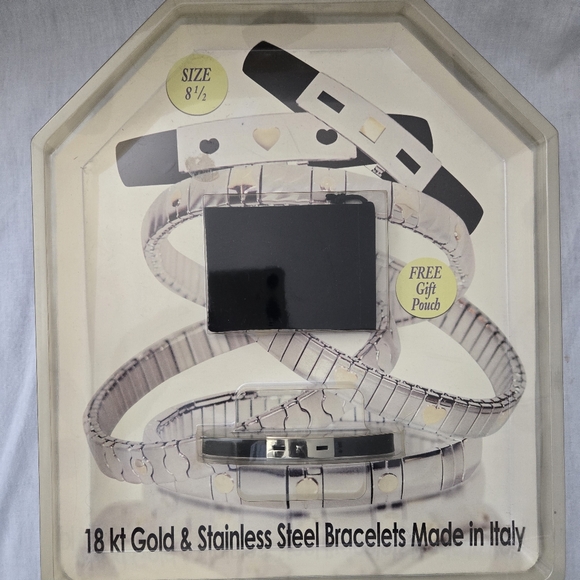 18KT GOLD & STAINLESS-STEEL BLACK BRACELET WITH BAG - Picture 3 of 8